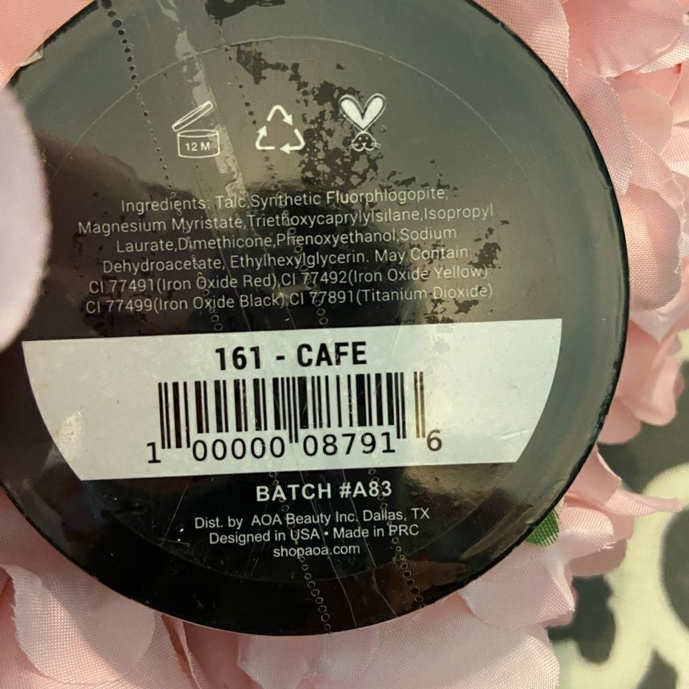 AOA Studio Perfect Finishing Pressed Powder Cafe - Picture 2 of 3